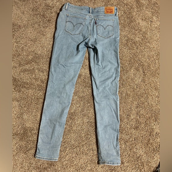 Levi’s Skinny Jeans - Picture 3 of 3